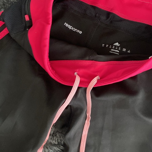 Adidas Response black and raspberry pink capris leggings - Picture 6 of 17